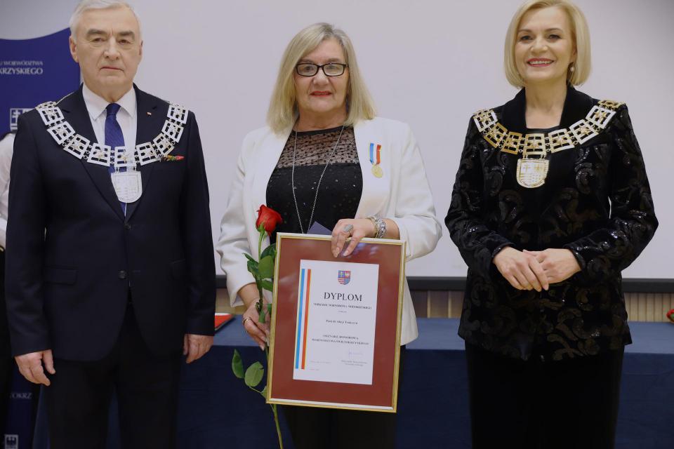 Dr Alicja Trukszyn z Odznaką Honorową Województwa Świętokrzyskiego