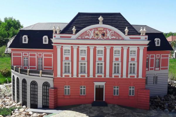 Pałac w Kurozwękach - Fot. Edyta Ruszkowska