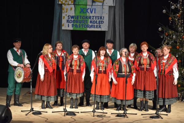 Zespół Śpiewaczy Chełmowianki z Rudek - Źródło: DDK WDK