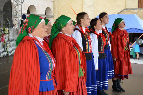 Koncert Laureatów 45. Buskich Spotkań z Folklorem w WDK - foto Krzysztof Herod