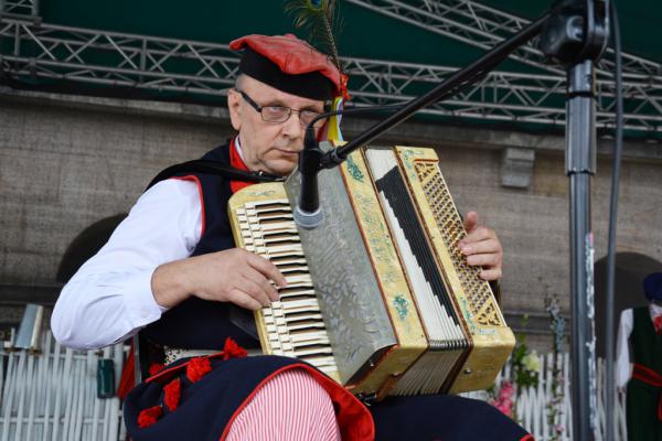 Koncert Laureatów 45. Buskich Spotkań z Folklorem w WDK - foto Krzysztof Herod