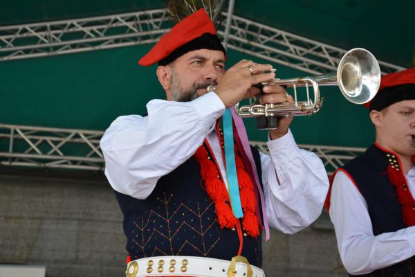 Koncert Laureatów 45. Buskich Spotkań z Folklorem w WDK - foto Krzysztof Herod