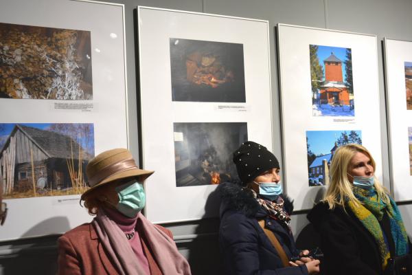 Wernisaż wystawy STAROOBRZĘDOWCY. RELIGIA NIEWYMARŁA w Galerii U STRASZA w WDK. - Fot.: Inga Pamuła (PIK)