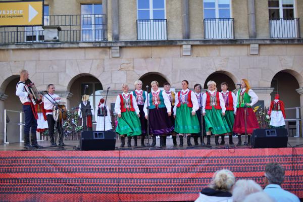 HEJ, ODE WSI DO MIASTA – dzień folkloru świętokrzyskiego w WDK - Fot.: Tomasz JOSEPH Bracichowicz
