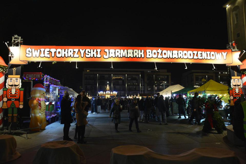 II Świętokrzyski Jarmark Bożonarodzeniowy w Kielcach – dzień pierwszy