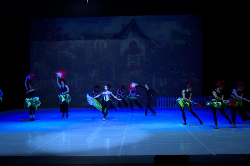 Widowisko taneczne „Królowa Śniegu” w KTT