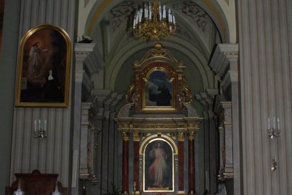 Kościół św. Wojciecha - Ołtarz boczny - Fot. Agnieszka Markiton