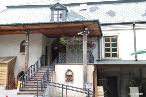 Pałacyk Zielińskiego - Wyjście na dziedziniec wewnętrzny - Fot. Agnieszka Markiton