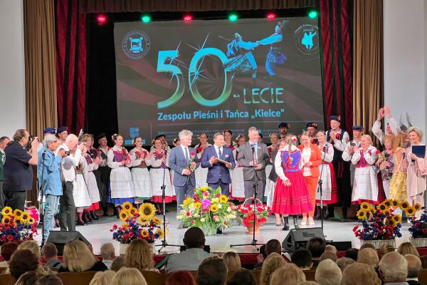 Uroczysty koncert z okazji 50-lecia Zespołu Pieśni i Tańca KIELCE