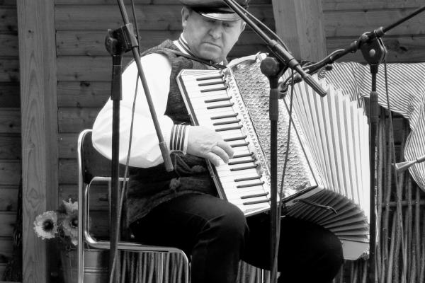 Zmarł Feliks Korban, znany muzyk ludowy, założyciel Kapeli Rodzinnej Korbanów