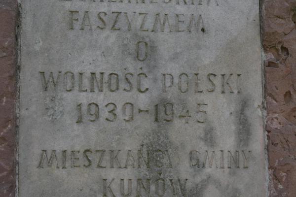 Pomnik poległych w walce z hitlerowskim okupantem, 1939-1945 - Fot. Agnieszka Markiton