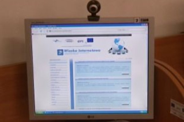 Wioska internetowa w Świniarach - Nowoczesne Centrum Kształcenia powstało w filii GOK w Łoniowie