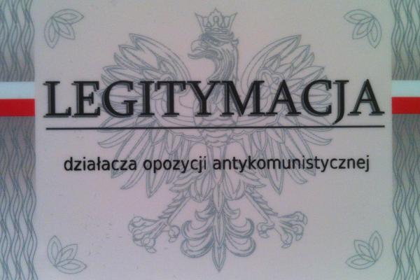 Zniżki dla działaczy opozycji antykomunistycznej oraz osób represjonowanych