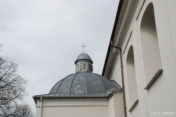 Kościół NMP w Busku-Zdroju - Kopuła kaplicy z latarnią