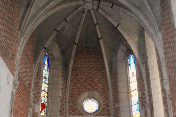 Kościół parafialny w Bejscach - Dwuprzęsłowe prezbiterium