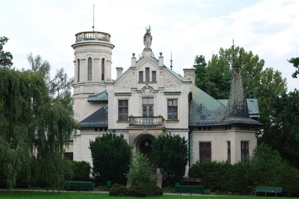 Oblęgorek - pałacyk Henryka Sienkiewicza
