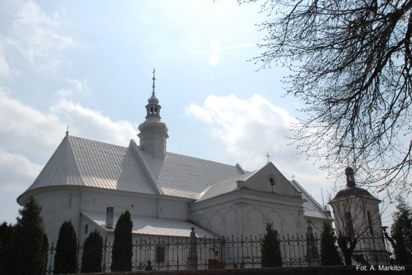 Kazimierza Wielka - kościół parafialny