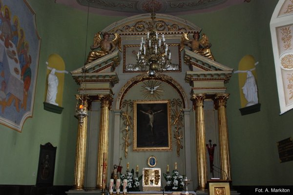 Kościół parafialny  w Kazimierzy Wielkiej - Ołtarz główny
