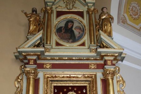 Kościół parafialny  w Kazimierzy Wielkiej - Ołtarz boczny
