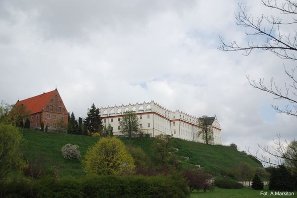 Collegium Gostomianum - Najpiękniejszy widok Sandomierza to panorama miasta od strony Wisły.