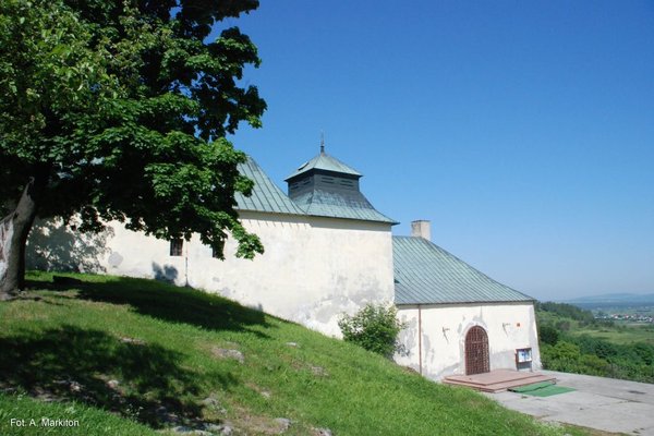 Karczówka - Baszta na okalającym klasztor murze