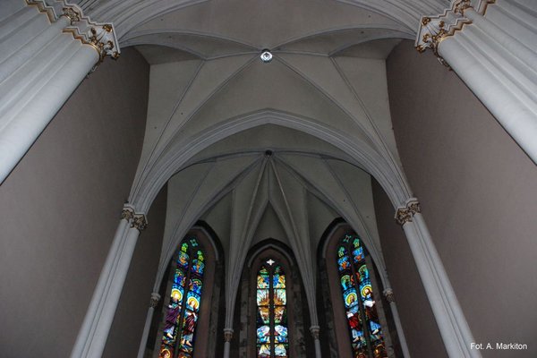 Kościół św. Krzyża - Sklepienie żebrowe prezbiterium