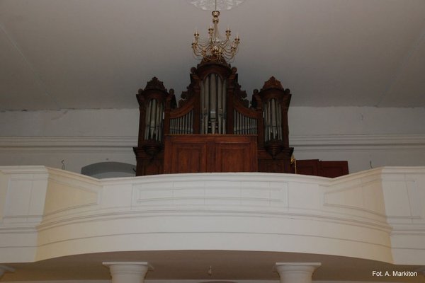 Kościół ewangelicki  - Organy pochodzące z lat 90-tych XIX w. 