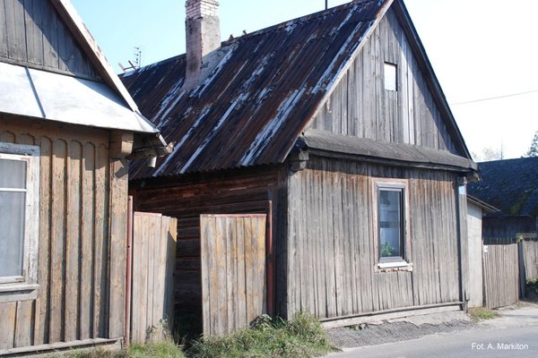 Zabudowa drewniana Daleszyc - Chałupa - ul. Głowackiego 25