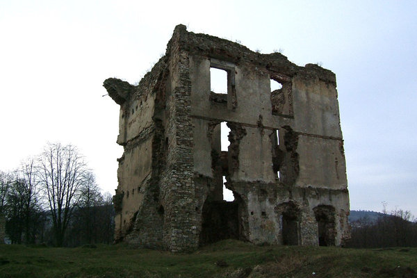 Zamek w Bodzentynie - Fragment skrzydła północnego