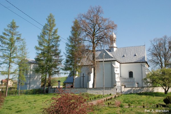 Sobków - kościół parafialny