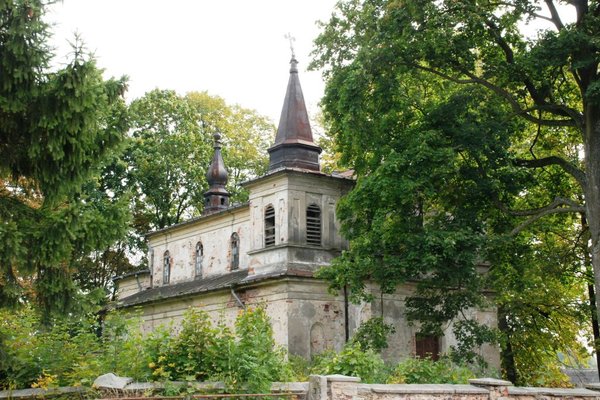 Kościół pw. św. Michała Archanioła z poł. XIX w. w Grzymałkowie - Fot. Barbara Jankowska-Piróg