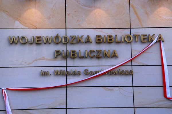Nadanie im. Witolda Gombrowicza Wojewódzkiej Bibliotece Publicznej w Kielcach - Fot. Barbara Jankowska-Piróg