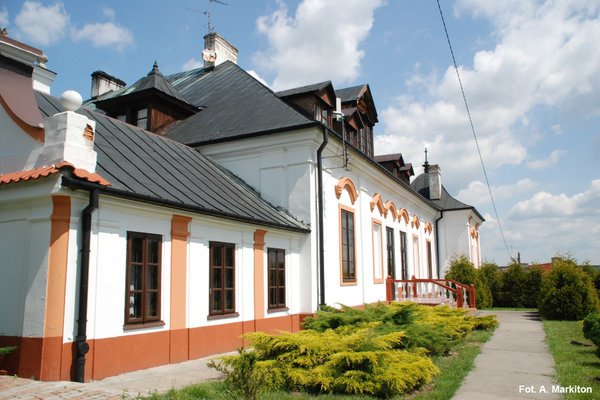 Pałac w Czyżowie Szlacheckim - Elewacja południowa.