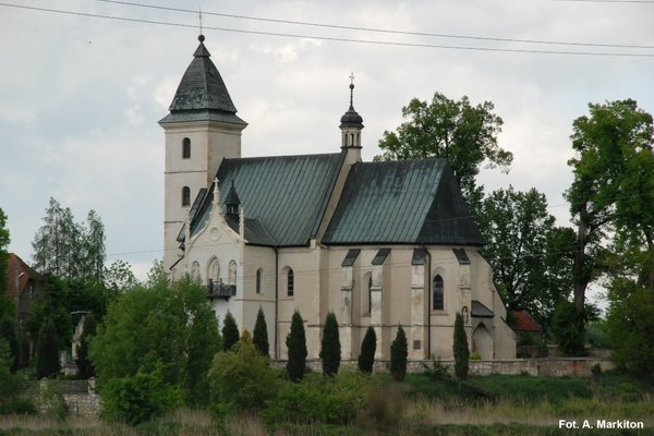 Sancygniów  - kościół parafialny