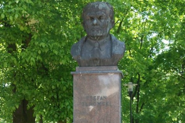 Pomnik Stefana Żeromskiego