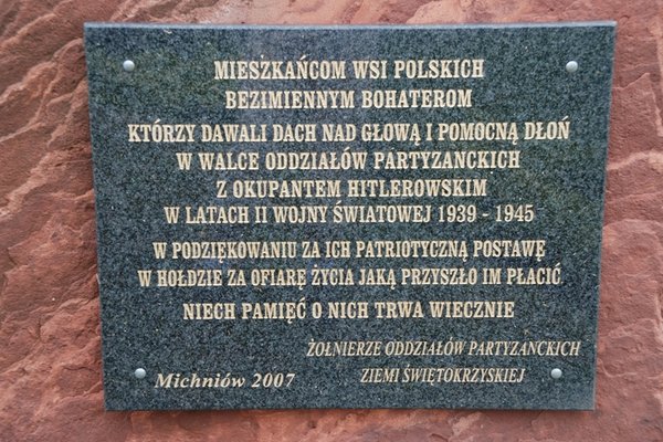 Mauzoleum Martyrologii Wsi Polskiej w Michniowie - Fot. A. Markiton
