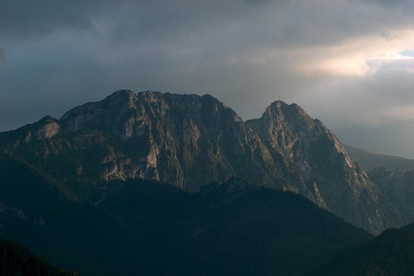 Giewont - góra o 100. twarzach - Fot. Przemek Czuba