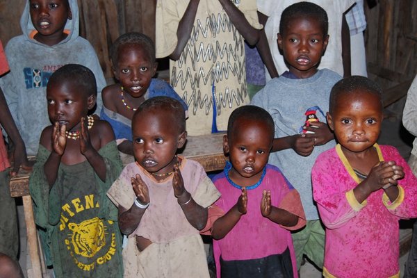 Kenia - Masajskie dzieci. Fot. Patryk Stępień