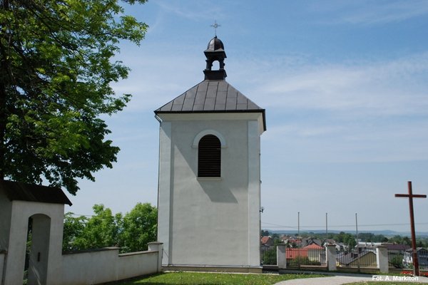 Kościół w Bielinach - Dzwonnica.