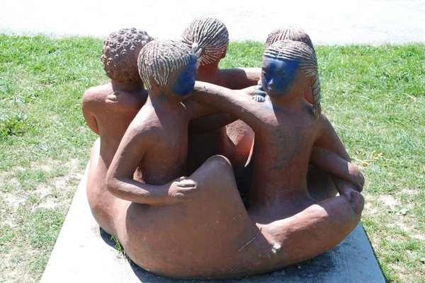 Rzeźba „Dzieci” - Fot. A. Markiton