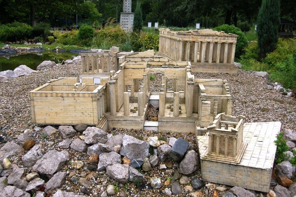 Park miniatur w Ostrawie - Akropol w Atenach 
Fot. Barbara Jankowska-Piróg