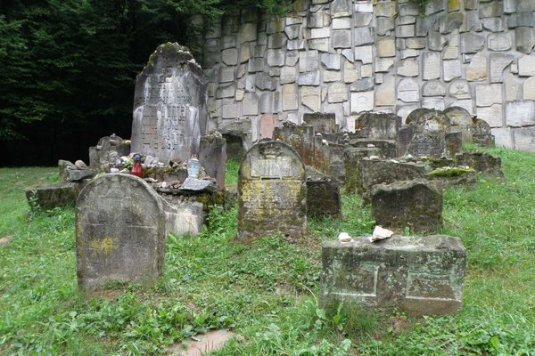Cmentarz żydowski - Do drugiej wojny światowej w Kazimierzu istniały dwa kirkuty. Fot. Edyta Ruszkowska