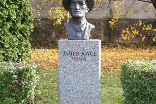 Popiersie Jamesa Joyce\'a - Fot. Agnieszka Markiton