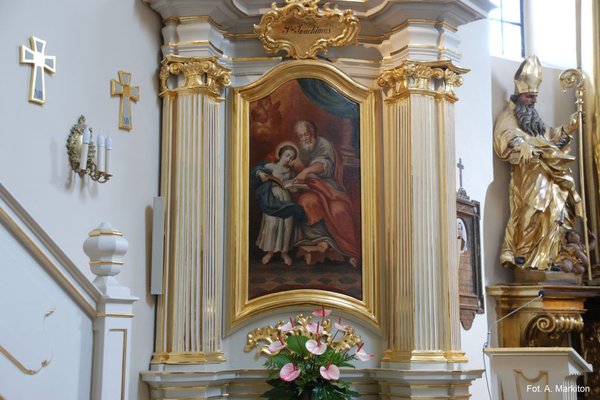 Kościół św. Trójcy - Obraz w ołtarzu bocznym przedstawiający św. Joachima
