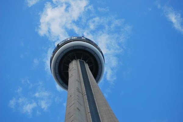 Wieża w Toronto  -  Fot. Patryk Stępień