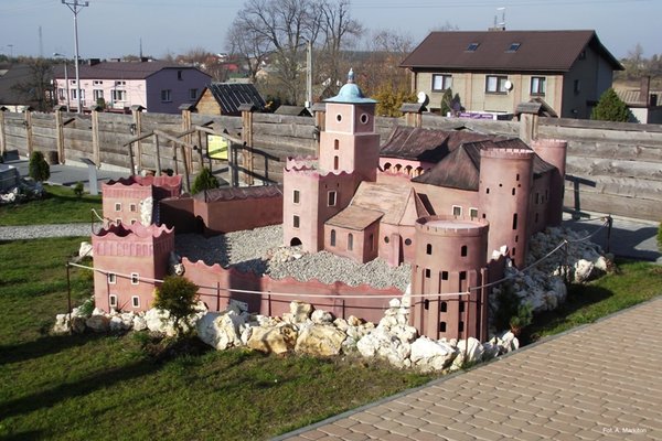 Park Miniatur w Ogrodzieńcu - Zamek z Tęczynka