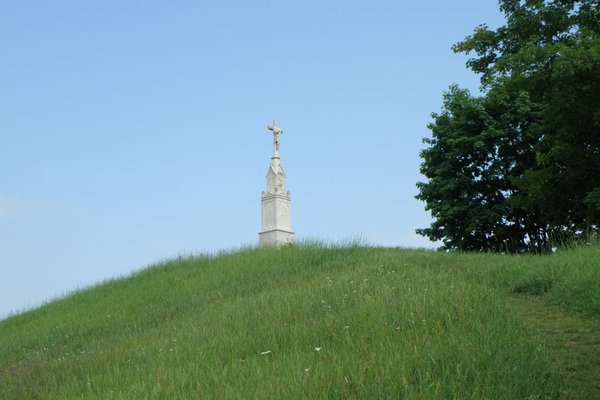 Sandomierz - Stożkowate wzniesienie Salve Regina w kształcie kopoca.. Fot. Edyta Ruszkowska