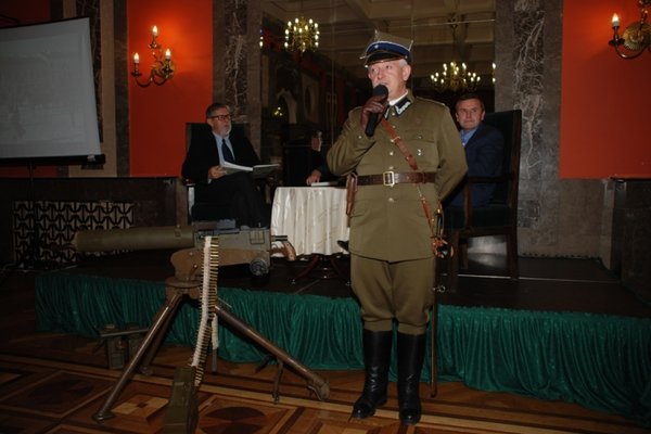 Promocja albumu „Artyleria i piechota w Kielcach 1919-1939 na starej fotografii” - Fot. Agnieszka Markiton