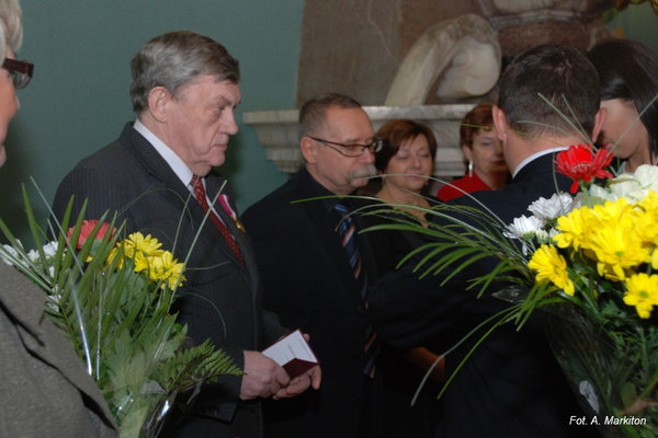 65 lat WDK - Wręczenie Medali za Długoletnią Służbę pracownikom WDK