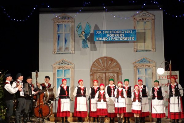 Konkurs Kolęd i Pastorałek - Włoszczowa 2013 - Zespół Śpiewaczy KunowianieFot. Michał Stachurski